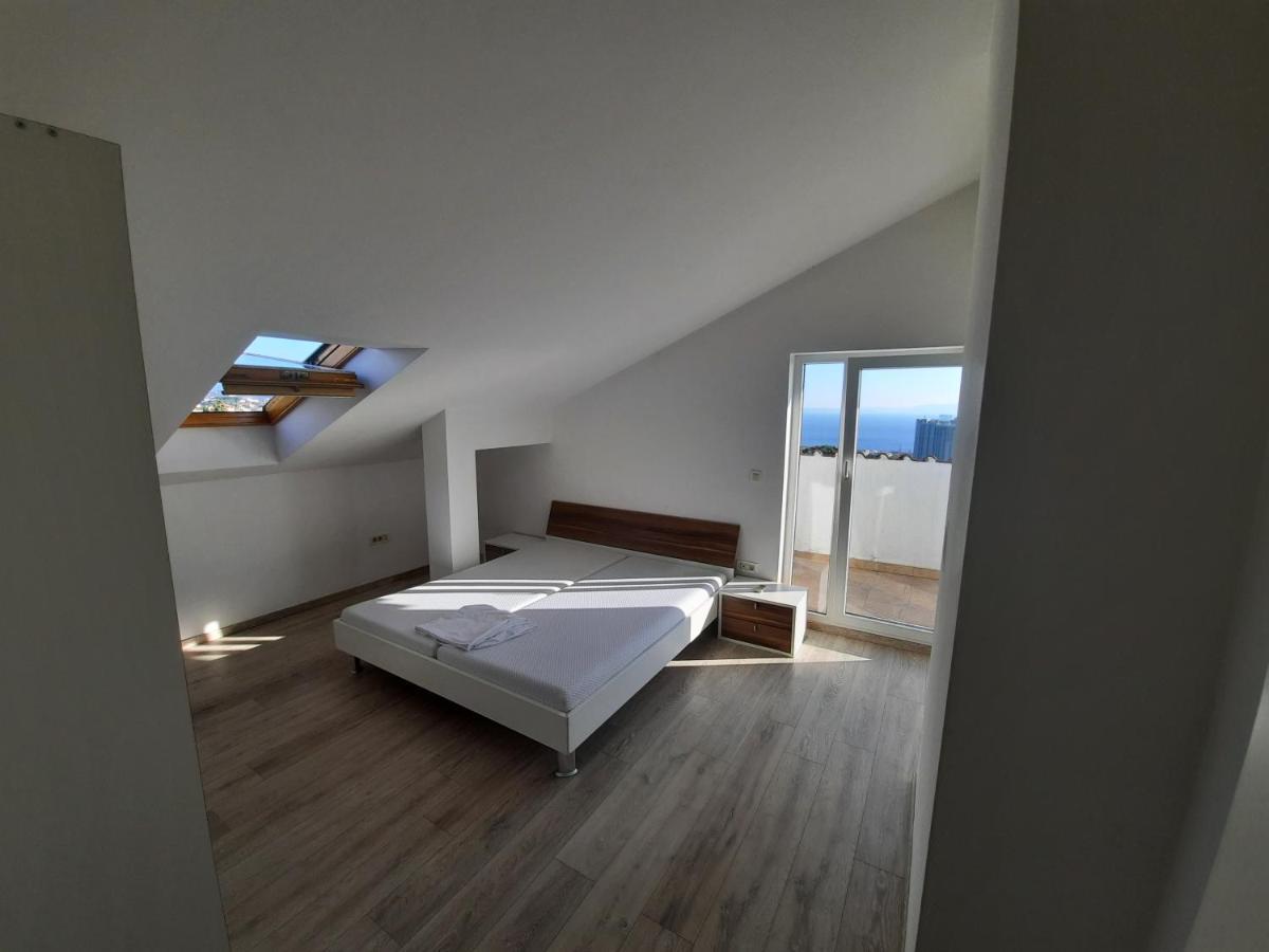 Sea View Later Apartment غييكا المظهر الخارجي الصورة