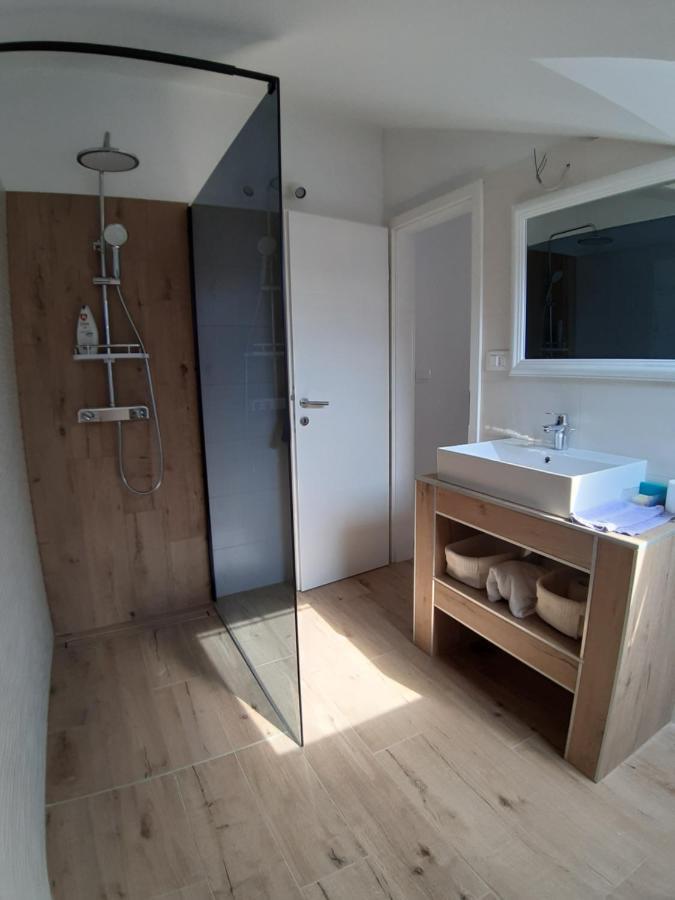 Sea View Later Apartment غييكا المظهر الخارجي الصورة